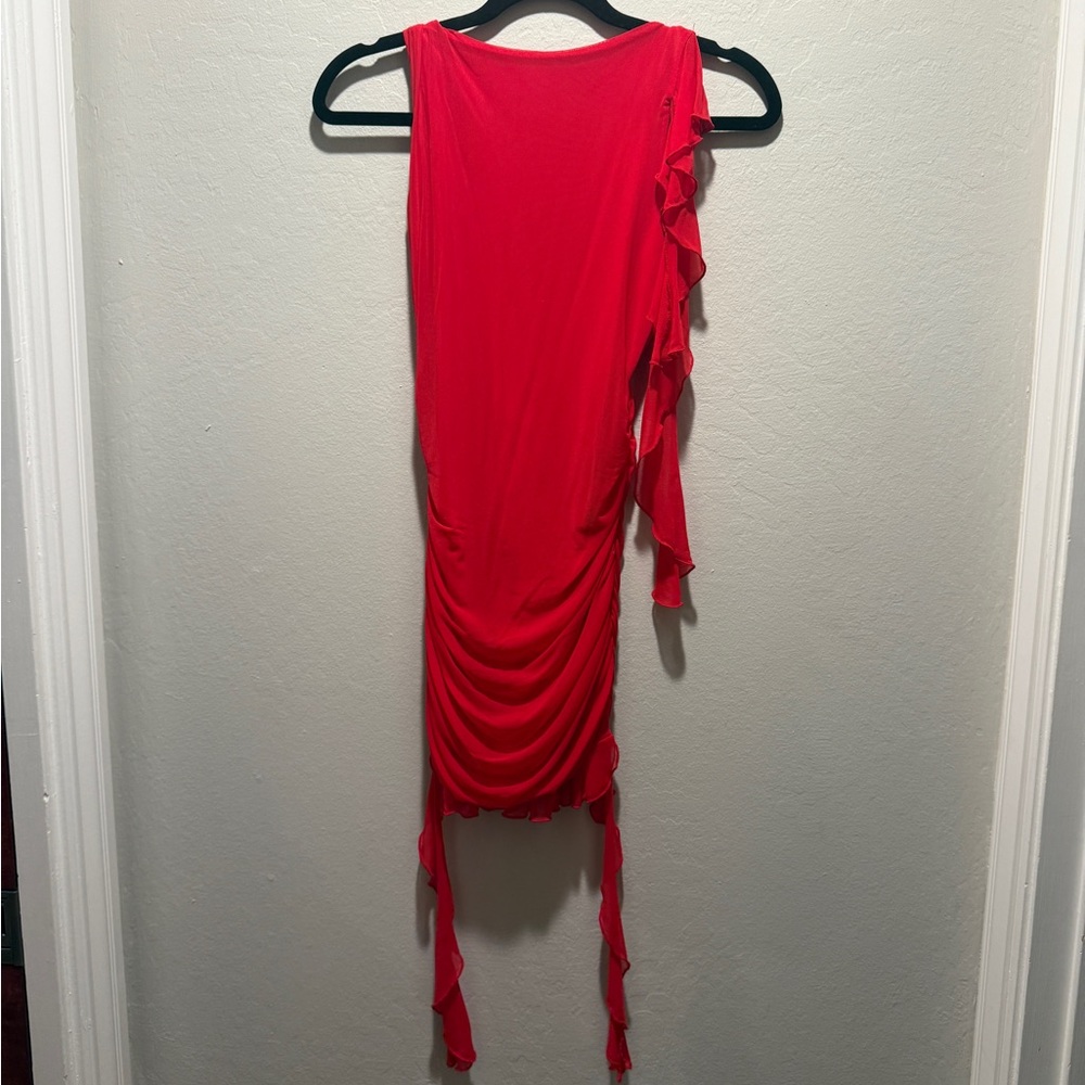 Elegant Red Ruffle Dress - Picture 2 of 3